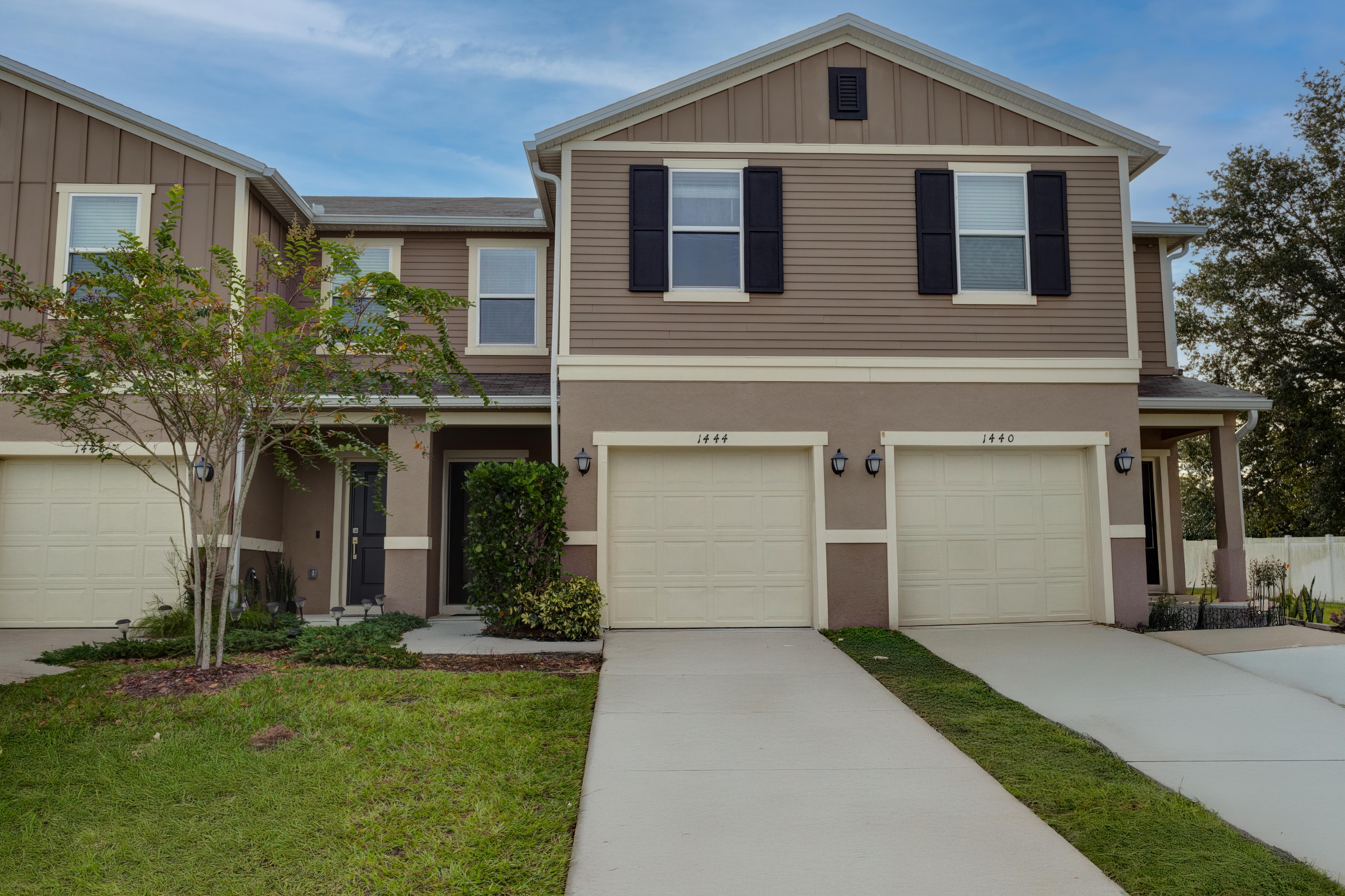 1444 Mirabella Cir, Davenport, FL 33897