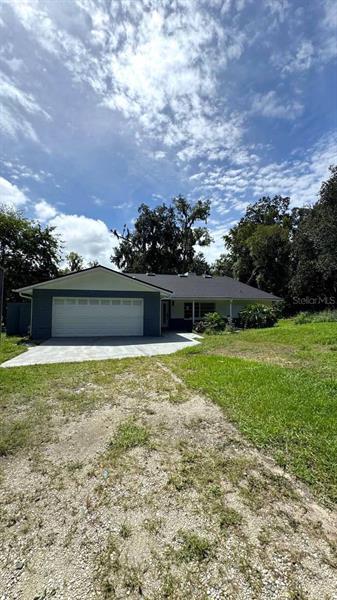 733 Calabria Ave, Davenport, FL 33897