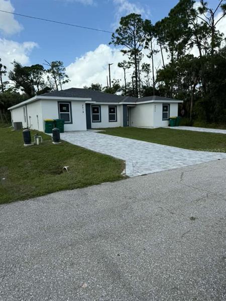 2217 Fraser St, Port Charlotte, FL 33948